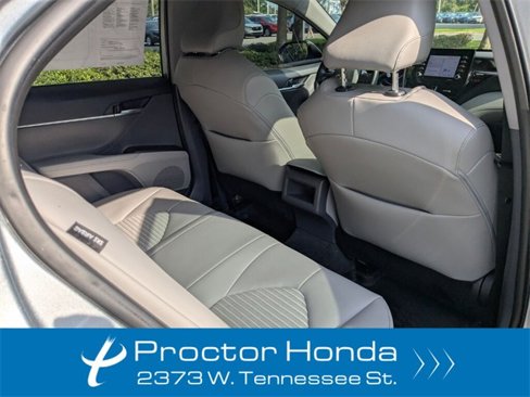 Used 2023 Toyota Camry SE image 35