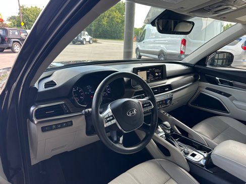 Used 2020 Kia Telluride EX w/ EX Premium Package image 9