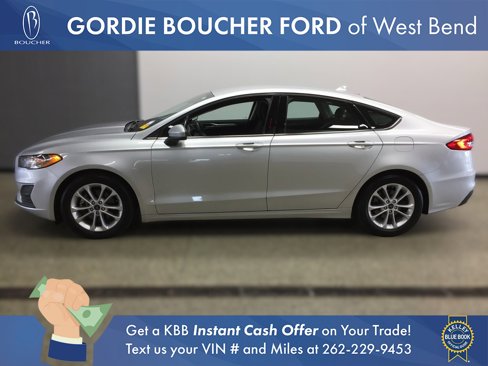 Certified 2019 Ford Fusion SE image 2
