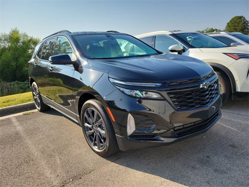 Used 2024 Chevrolet Equinox RS image 1