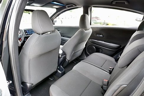 Used 2021 Honda HR-V Sport image 17
