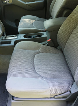 Used 2011 Nissan Frontier SV w/ SV Premium Utility Pkg image 10