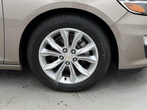 Used 2023 Chevrolet Malibu LT image 30
