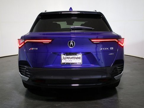 Used 2024 Acura ZDX A-Spec image 10