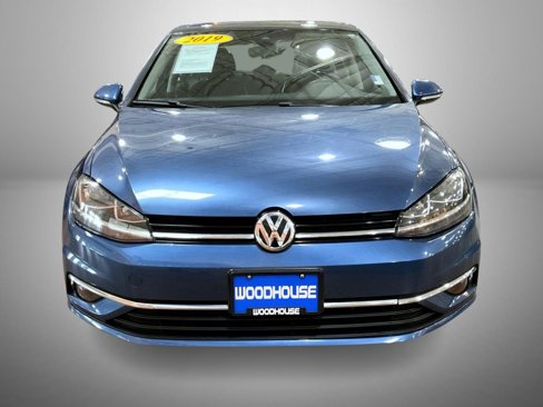 Used 2019 Volkswagen Golf SE w/ Driver Assistance Package image 2