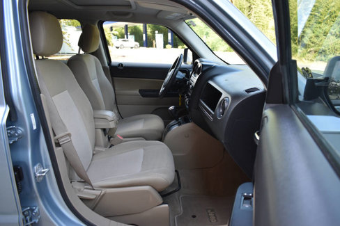 Used 2014 Jeep Patriot Latitude w/ Sun/Sound Group image 8