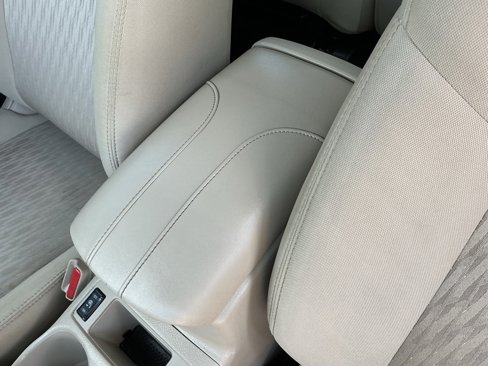 Used 2020 Nissan Rogue SV w/ Premium Package image 53