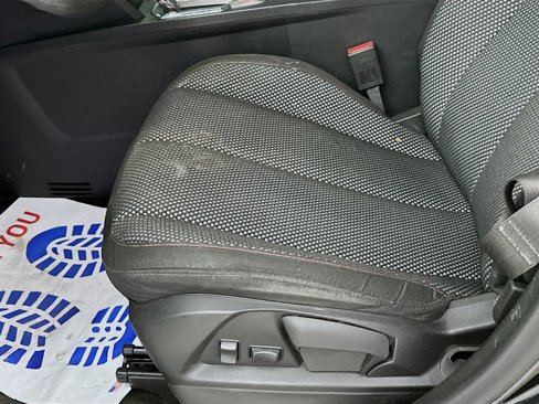 Used 2017 Chevrolet Equinox LS image 24