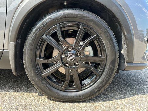 Certified 2022 Nissan Kicks SR w/ Premium Package image 12