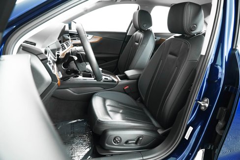 Certified 2022 Audi A4 2.0T Premium Plus w/ Premium Plus Package image 18