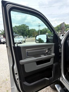 Used 2015 RAM 3500 Big Horn image 13