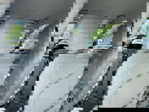 Used 2011 Buick Lucerne CX image 19