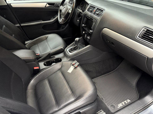 Used 2013 Volkswagen Jetta SE image 20