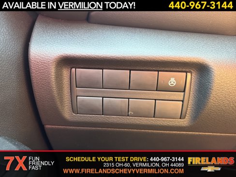 Used 2023 Nissan Kicks SR w/ SR Premium Package image 13
