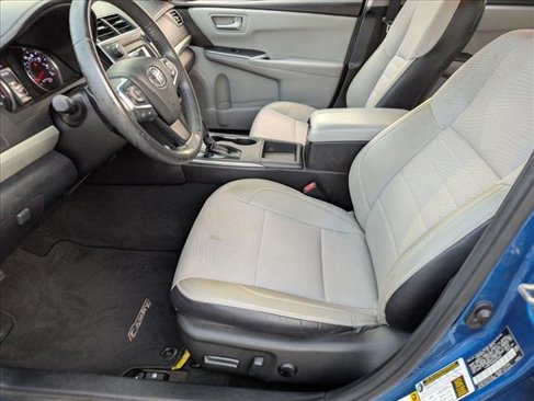 Used 2017 Toyota Camry SE image 15