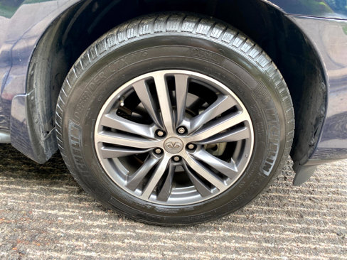 Used 2020 INFINITI QX60 Luxe w/ Essential Package image 17