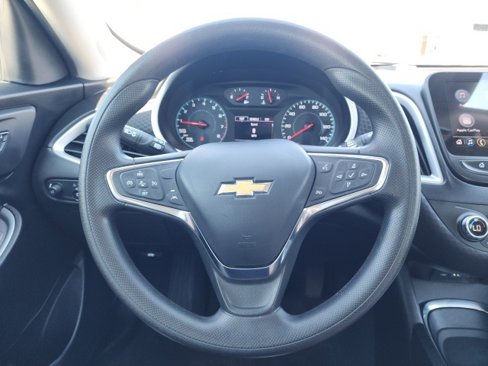 Used 2023 Chevrolet Malibu LT image 30