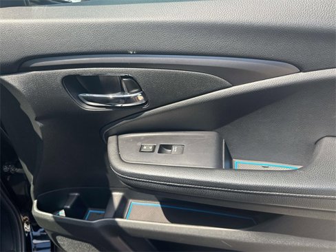Used 2019 Honda Ridgeline Sport image 17