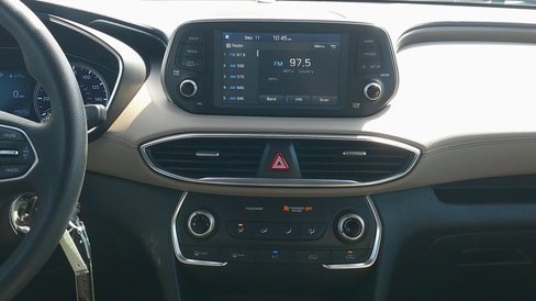 Used 2019 Hyundai Santa Fe SE image 10