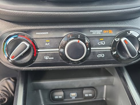 Used 2021 Kia Soul GT-Line image 27