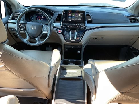 Used 2019 Honda Odyssey Elite image 12