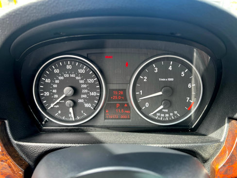 Used 2007 BMW 328xi Sedan image 12