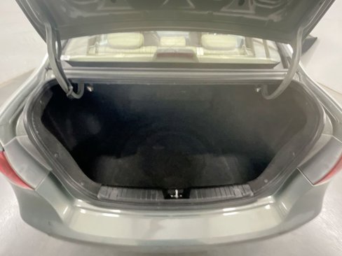 Used 2010 Hyundai Elantra GLS image 21