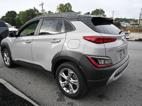Used 2023 Hyundai Kona SEL w/ Cargo Package image 7