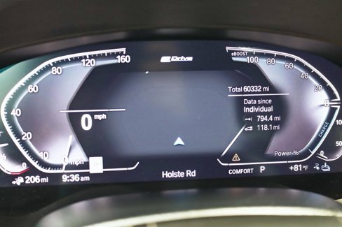 Used 2020 BMW 530e xDrive w/ Executive Package image 17