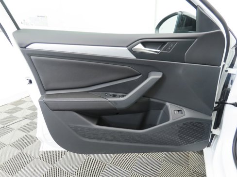 New 2025 Volkswagen Jetta Sport image 25