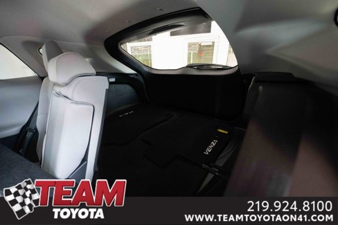 Used 2021 Toyota Venza LE image 24