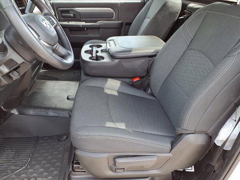 Used 2025 RAM 3500 Tradesman image 10