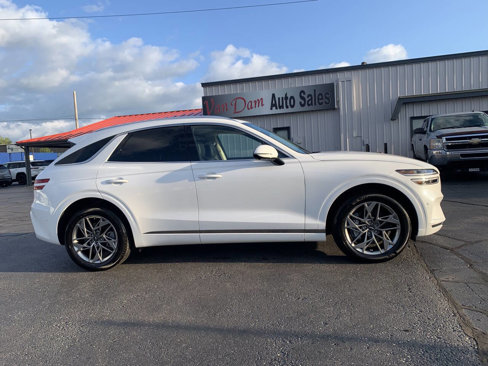 Used 2023 Genesis GV70 2.5T w/ Advanced Package image 2