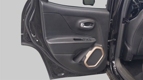 Used 2015 Jeep Renegade Limited image 29