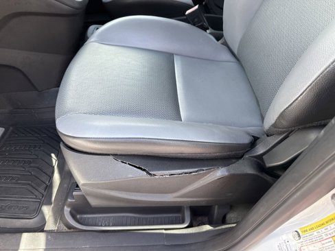 Used 2014 Ford Transit Connect XL image 9