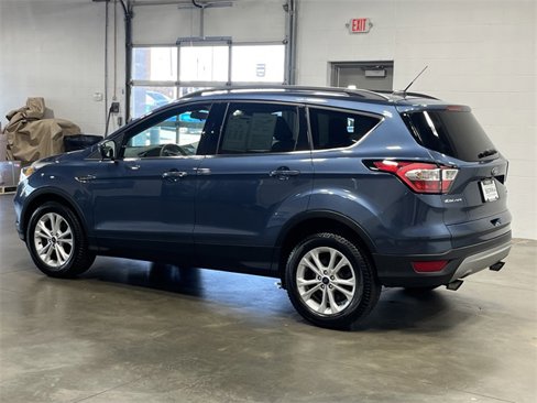 Used 2018 Ford Escape SE image 6