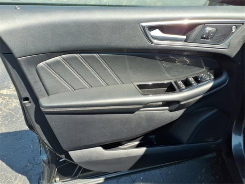 Used 2020 Ford Edge ST w/ Equipment Group 401A image 12
