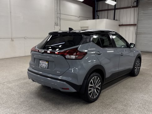 Used 2023 Nissan Kicks SV image 20