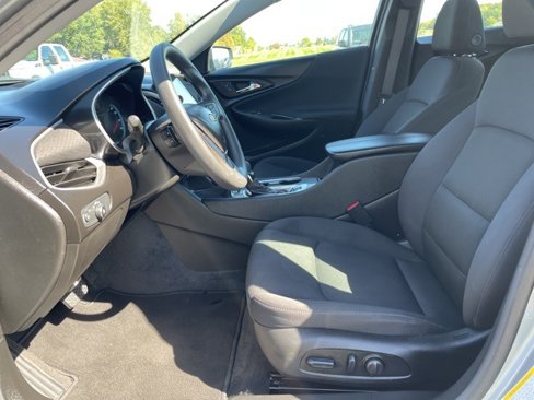 Used 2024 Chevrolet Malibu LT image 12