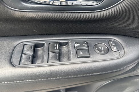 Used 2017 Honda HR-V LX image 31