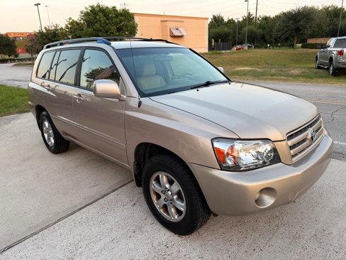 Used 2004 Toyota Highlander Limited image 4