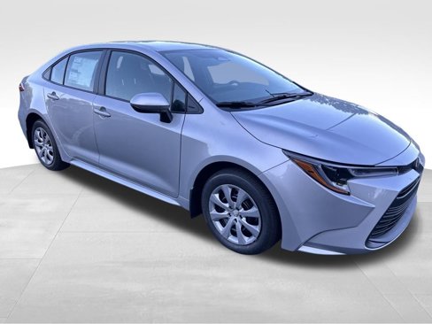 New 2025 Toyota Corolla LE image 7