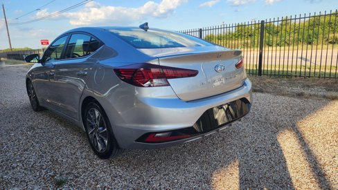 Used 2020 Hyundai Elantra Limited w/ Ultimate Package 03 image 7