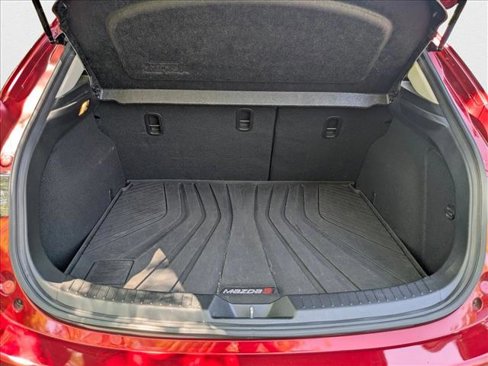 Used 2017 MAZDA MAZDA3 Touring image 6