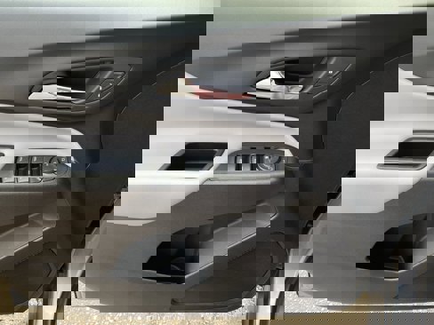 Certified 2023 Chevrolet Equinox LS image 68