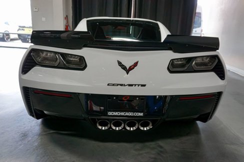 Used 2015 Chevrolet Corvette Z06 w/ Z07 Performance Package image 16