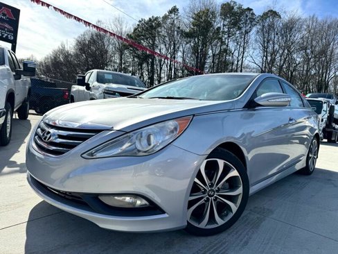 Used 2014 Hyundai Sonata SE w/ Premium Package 04 image 3