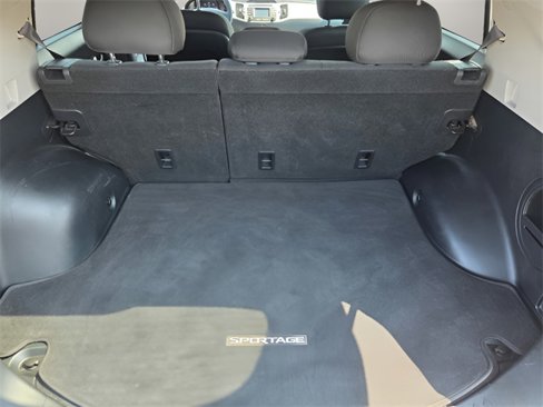 Used 2015 Kia Sportage LX image 13