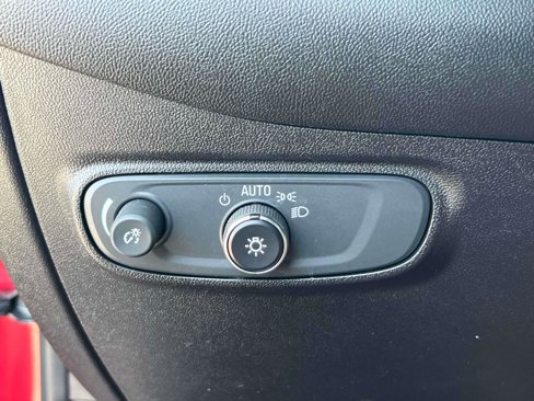 Used 2019 Chevrolet Equinox LT image 20