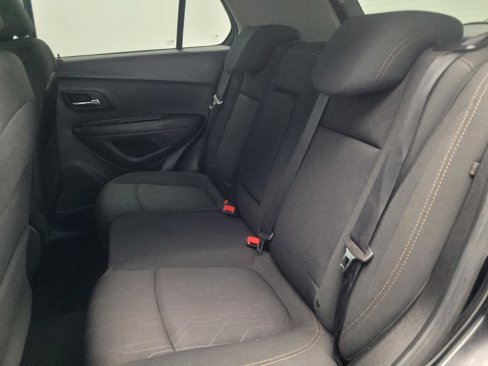 Used 2019 Chevrolet Trax LT image 18